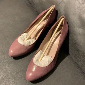 NEW Vince Camuto Pink Champagne Pumps